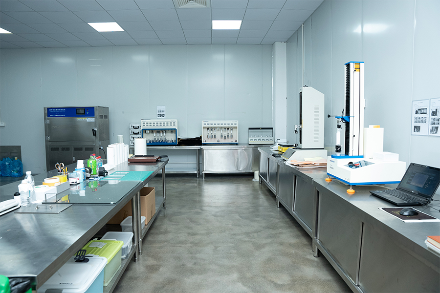 Phim trắng ngọc trai ép thành B